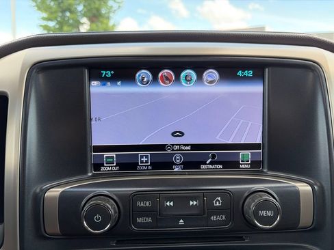 Used 2018 GMC Sierra 2500 Denali w/ Duramax Plus Package AWD/4WD image 14