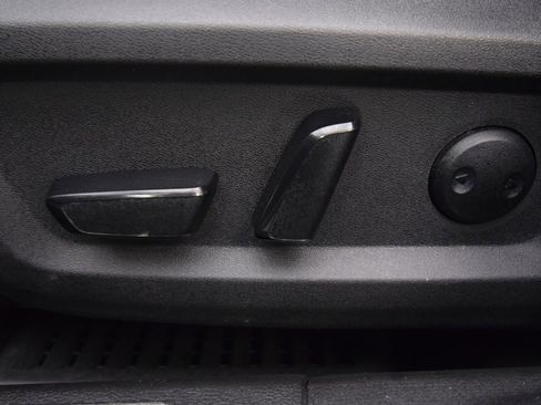 Used 2022 Nissan Rogue Platinum w/ Head-Up Display Package FWD image 23