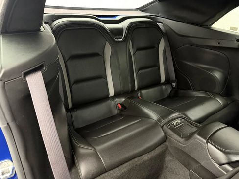 Used 2016 Chevrolet Camaro SS RWD image 39