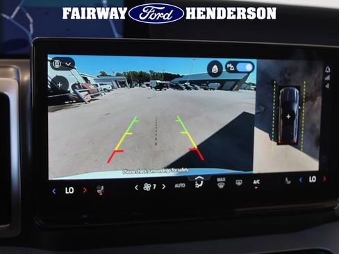 Used 2025 Ford Expedition Active image 27