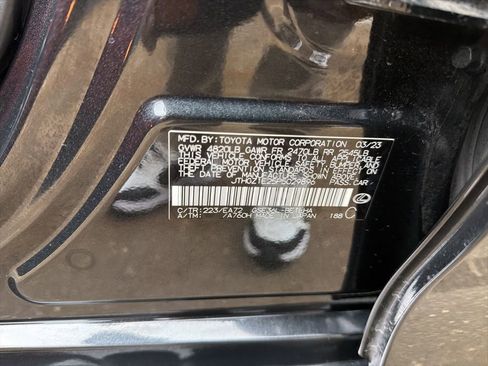 Used 2023 Lexus IS 350 F Sport image 10