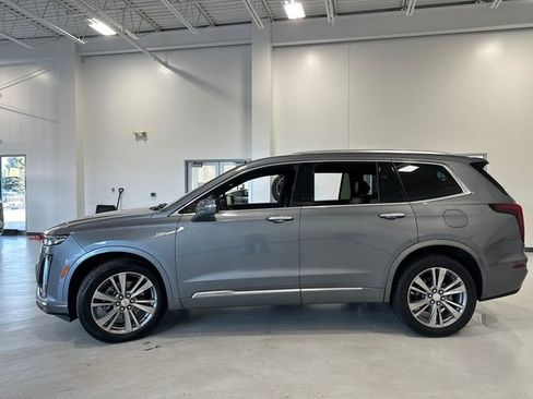 Certified 2022 Cadillac XT6 Premium Luxury w/ Platinum Package image 6