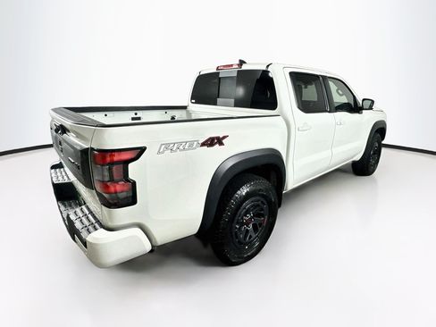 Used 2026 Nissan Frontier PRO-4X AWD/4WD image 9