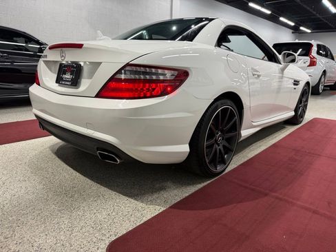Used 2014 Mercedes-Benz SLK 250 image 44