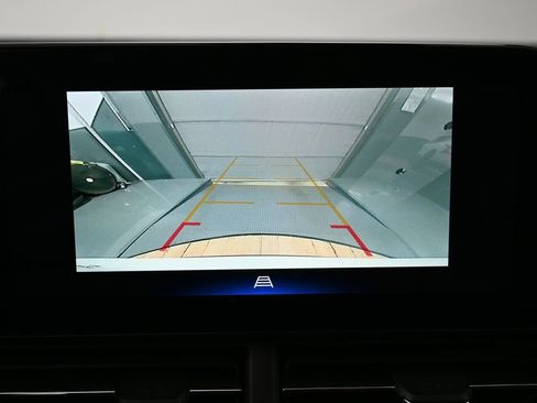 Used 2025 Chevrolet Trax ACTIV FWD image 22