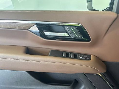 New 2026 Chevrolet Tahoe High Country w/ Sun And Tow Package AWD/4WD image 14
