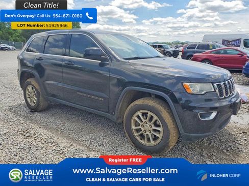 Used 2018 Jeep Grand Cherokee Laredo AWD/4WD image 5