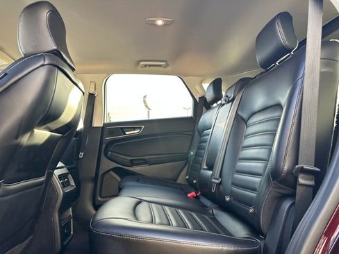 Used 2024 Ford Edge SEL image 12