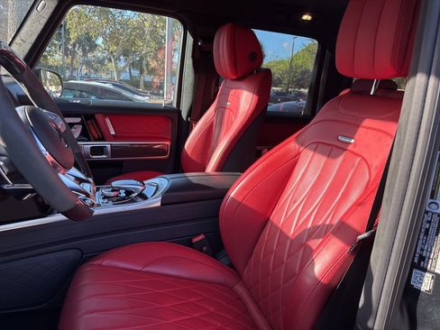 Used 2023 Mercedes-Benz G 63 AMG AMG G 63 image 12