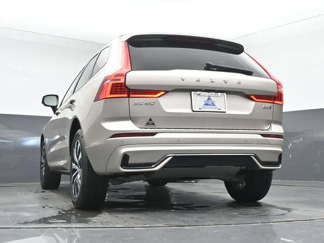 Used 2024 Volvo XC60 B5 Core w/ Climate Package AWD/4WD image 39