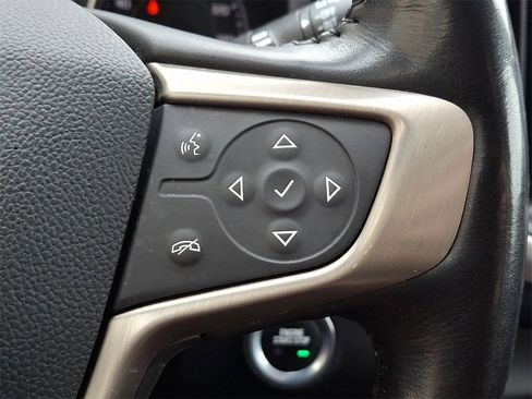 Used 2019 GMC Terrain Denali w/ Advanced Safety Package image 23