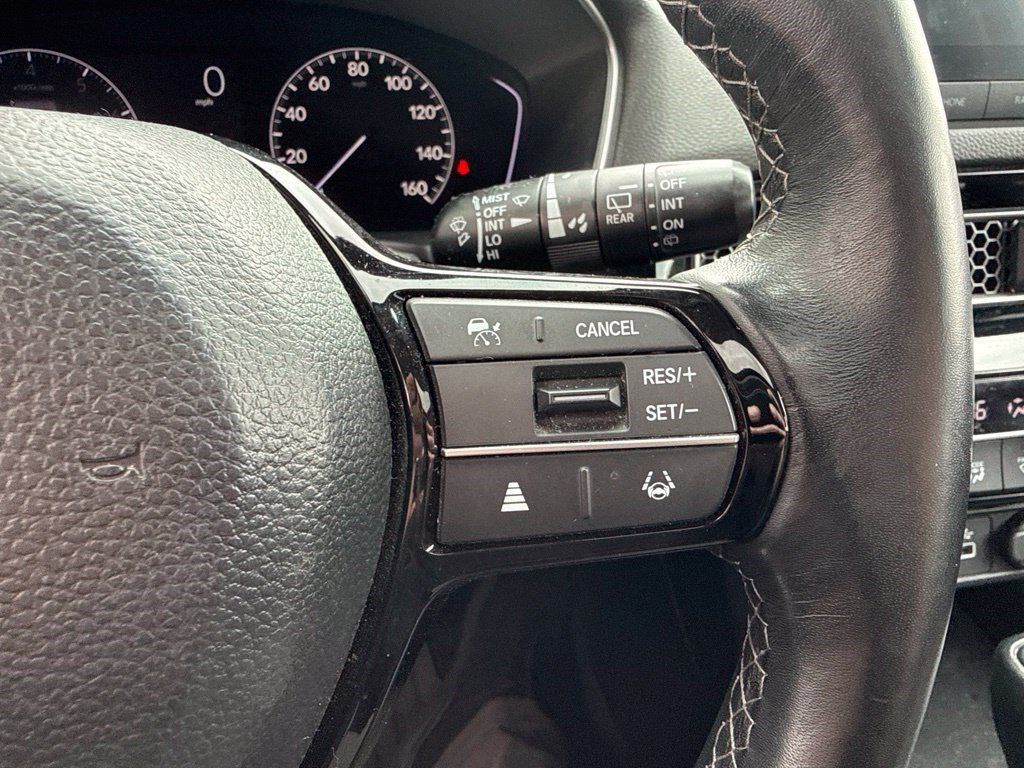 Used 2024 Honda Civic EX-L image 11