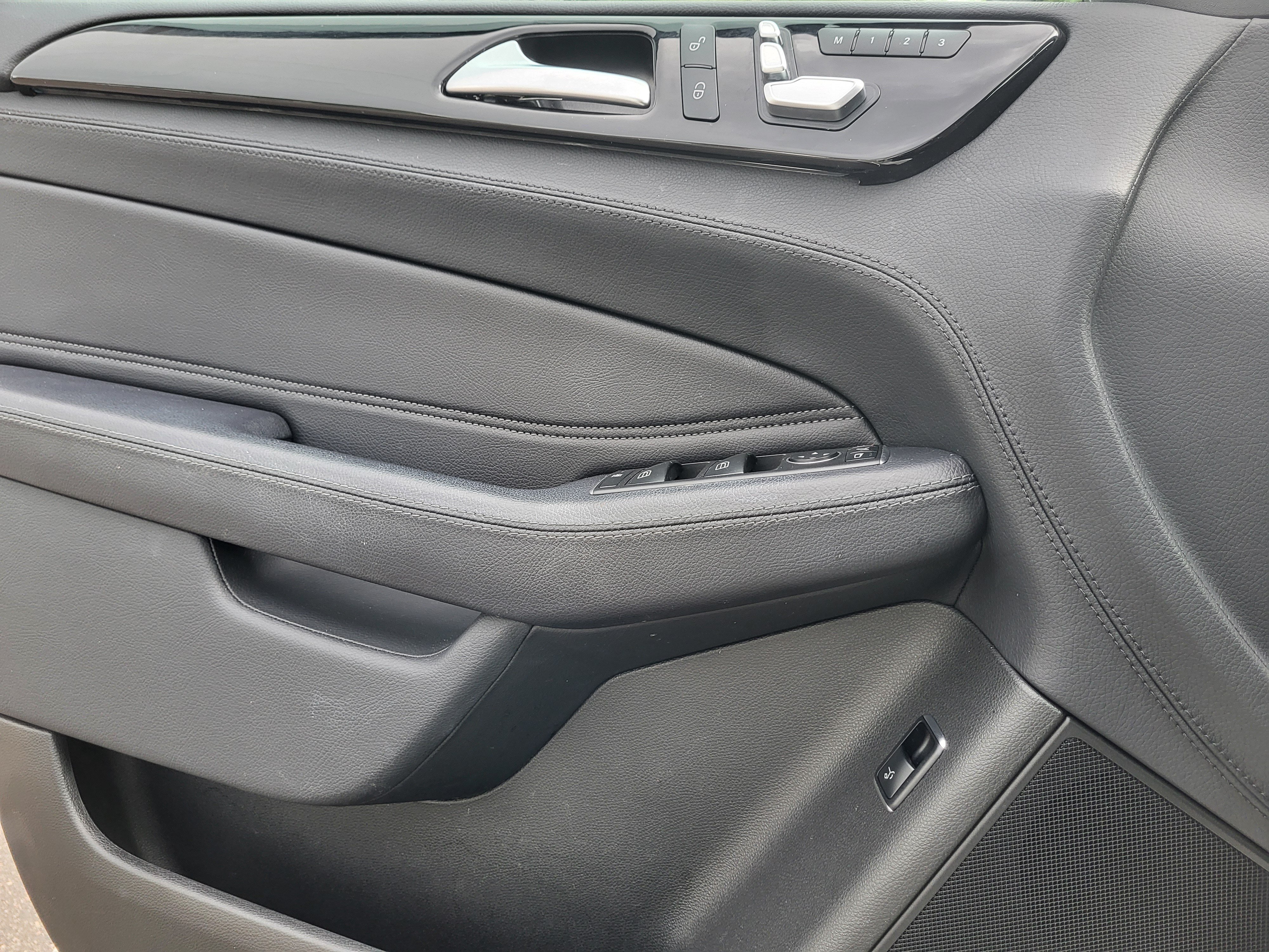 Used 2019 Mercedes-Benz GLE 43 AMG 4MATIC image 20