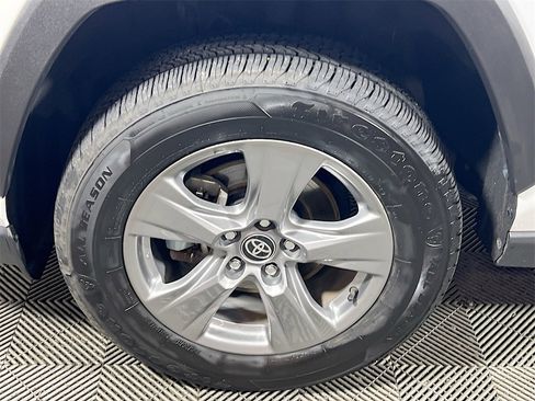 Certified 2024 Toyota RAV4 XLE image 27
