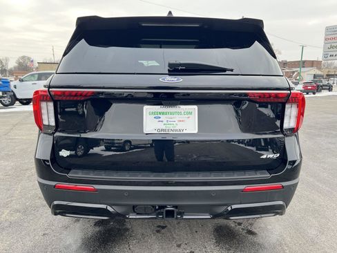 New 2026 Ford Explorer ST-Line image 6