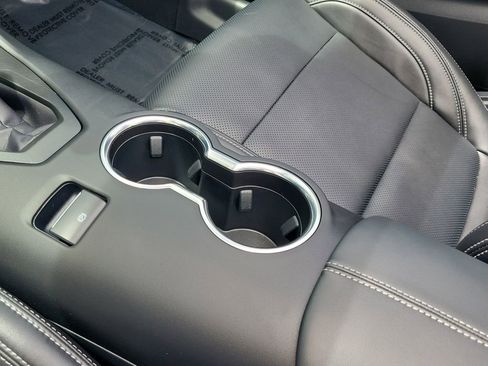 Used 2025 Ford Mustang Premium image 36