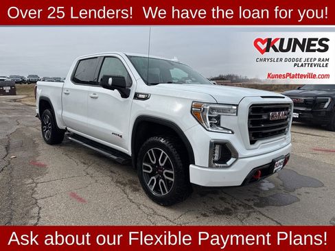 Used 2022 GMC Sierra 1500 AT4 w/ AT4 Preferred Package AWD/4WD image 2