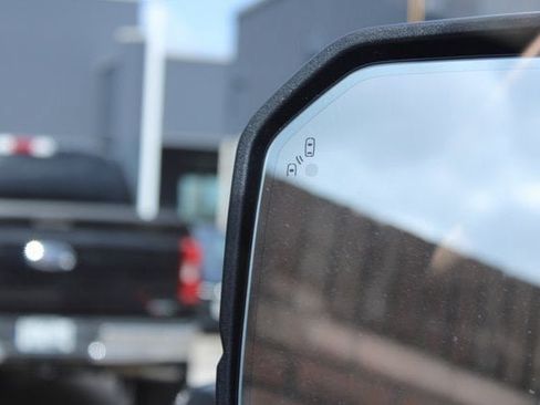 Used 2020 Ford F150 Lariat image 22