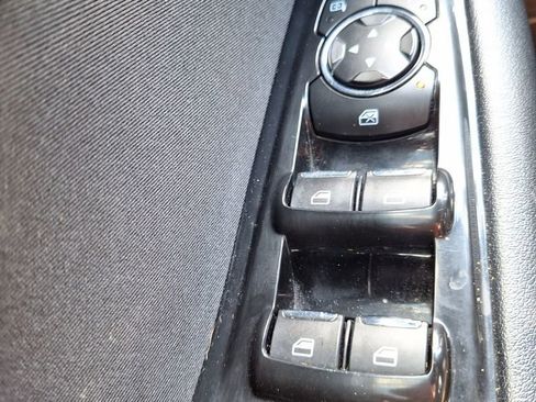 Used 2018 Ford Edge SEL w/ Class II Trailer Tow Package image 20