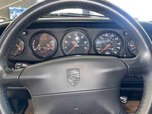 Used 1997 Porsche 911 Carrera image 28