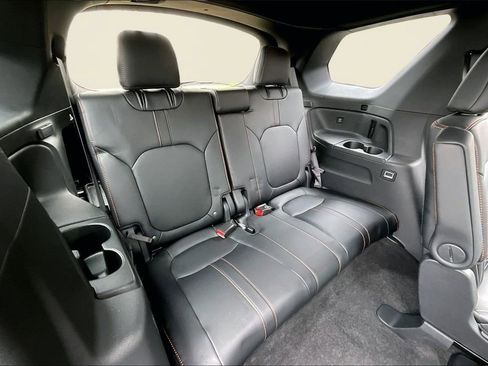 Used 2025 Honda Pilot TrailSport image 20