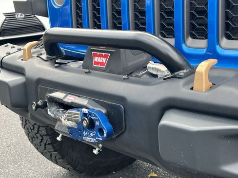 Used 2023 Jeep Wrangler Unlimited Rubicon 392 w/ Xtreme Recon 35" Tire Package AWD/4WD image 28