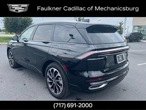 Used 2026 Lincoln Nautilus Reserve AWD/4WD image 9