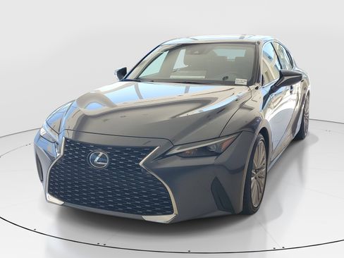 Used 2024 Lexus IS 300 w/ Premium Package RWD image 4