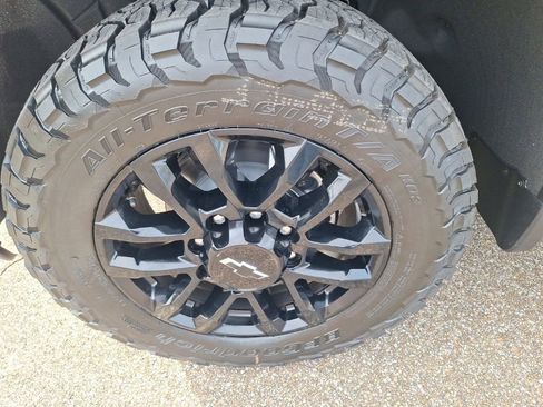 New 2026 Chevrolet Silverado 2500 LTZ w/ Trail Boss Package image 7