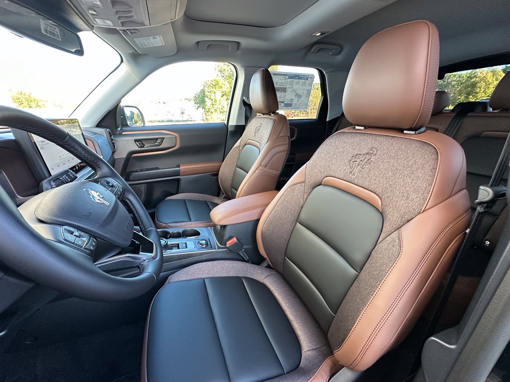 New 2026 Ford Bronco Sport Outer Banks w/ Outer Banks Tech Package+ AWD/4WD image 18