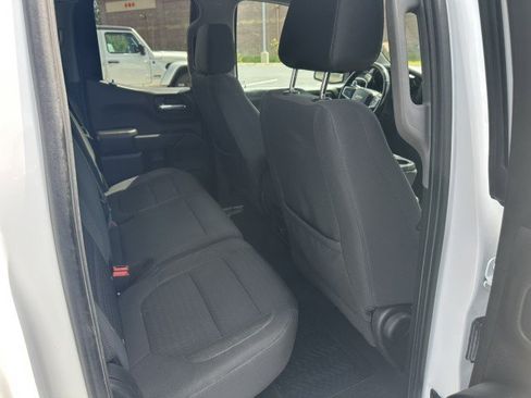 Used 2021 Chevrolet Silverado 1500 LT image 10