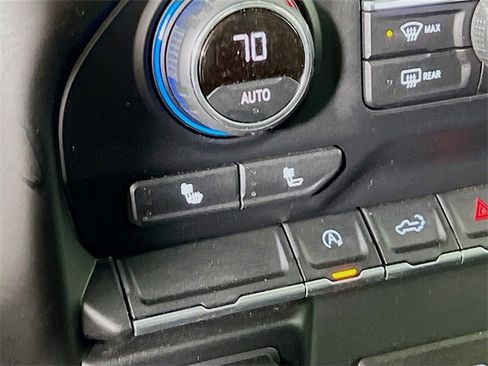 Used 2020 Chevrolet Silverado 1500 RST w/ All-Star Edition image 21