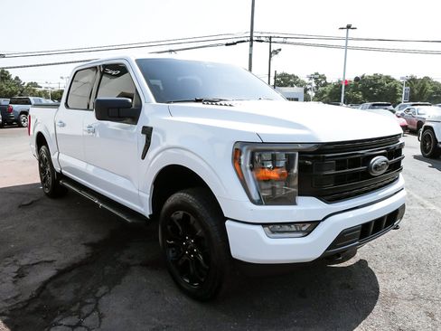 Used 2022 Ford F150 XLT w/ Equipment Group 302A High AWD/4WD image 3
