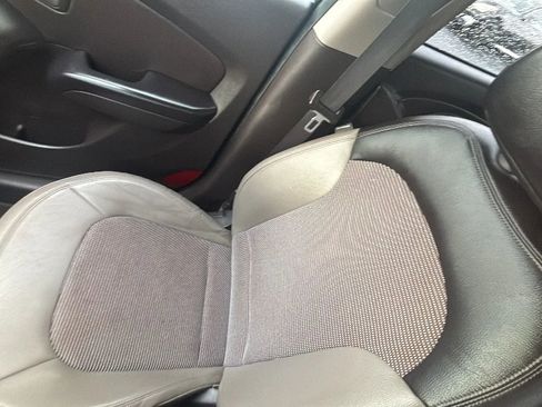 Used 2012 Hyundai Tucson GLS image 6