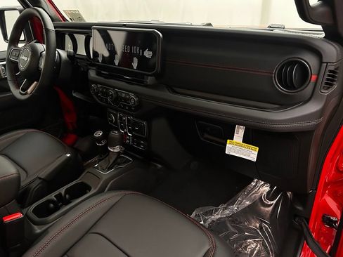 New 2026 Jeep Wrangler Unlimited Rubicon 392 w/ Quick Order Package 27X Moab AWD/4WD image 18