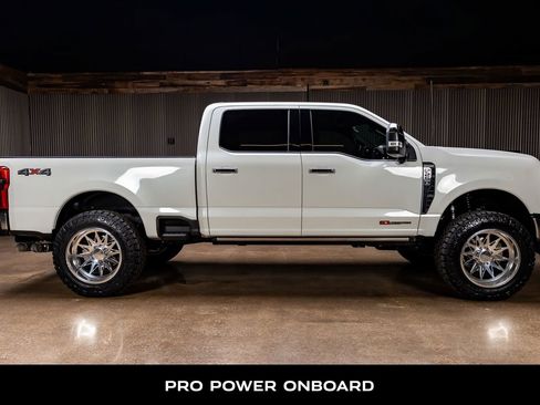 Used 2024 Ford F250 King Ranch w/ Chrome Package image 10
