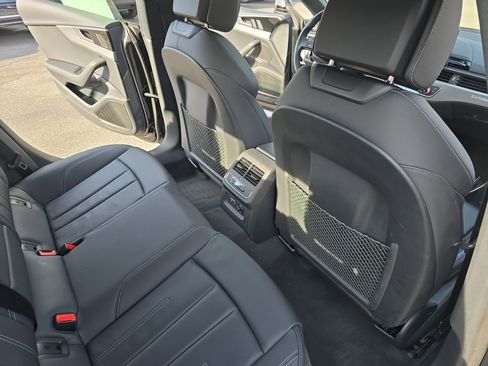 Used 2023 Audi A5 2.0T Premium Plus w/ Premium Plus image 11