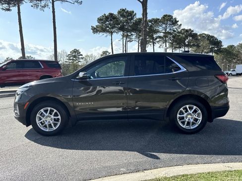 Used 2024 Chevrolet Equinox LT image 7