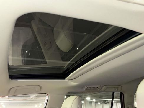 Certified 2023 Lexus GX 460 Premium w/ Premium Package AWD/4WD image 21