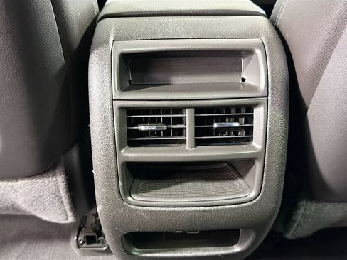 Used 2020 Cadillac XT5 Premium Luxury AWD/4WD image 27