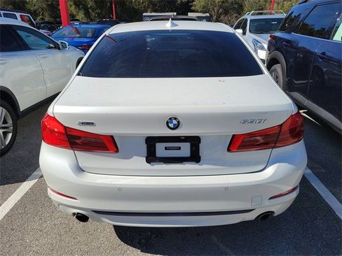 Used 2019 BMW 530i xDrive w/ Convenience Package image 4
