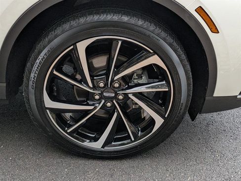 Used 2023 Lincoln Corsair Reserve w/ Equipment Group 201A image 7