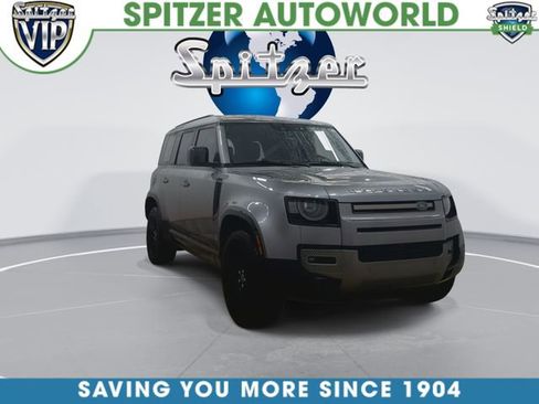 Used 2021 Land Rover Defender 110 X-Dynamic SE AWD/4WD image 7