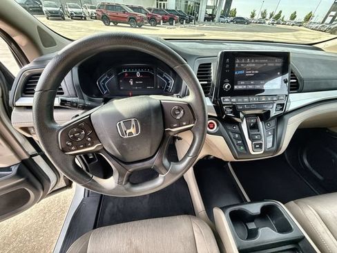 Used 2020 Honda Odyssey EX image 14