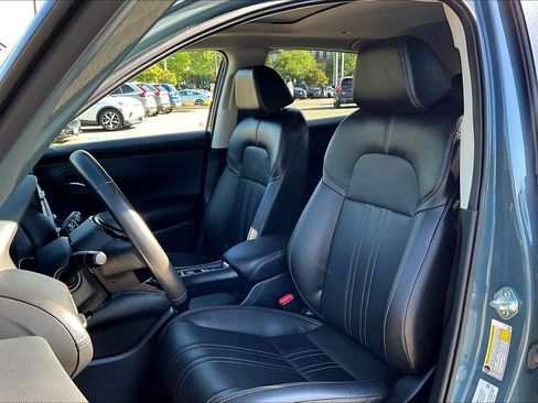 Certified 2025 Honda HR-V EX-L image 26