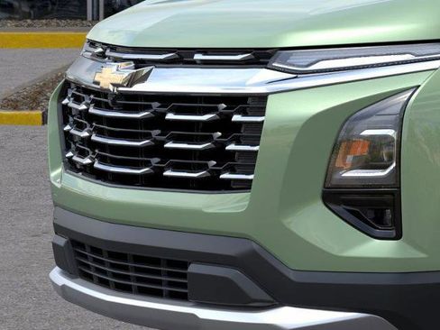 New 2026 Chevrolet Equinox LT w/ Convenience Package II image 13