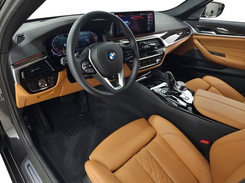 Used 2023 BMW 540i xDrive w/ Premium Package AWD/4WD image 14