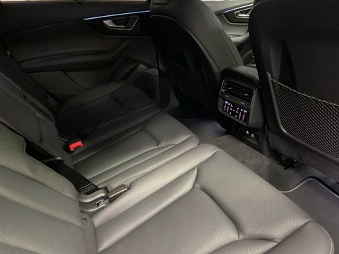 New 2026 Audi Q7 3.0T Premium Plus AWD/4WD image 7