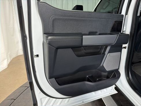 Used 2023 Ford F250 Lariat w/ Lariat Ultimate Package image 15