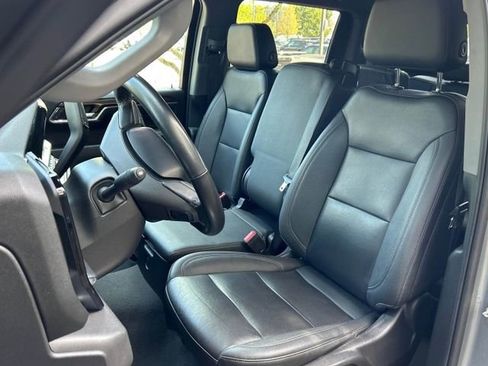 Used 2023 Chevrolet Silverado 1500 LT w/ All Star Edition Plus AWD/4WD image 6